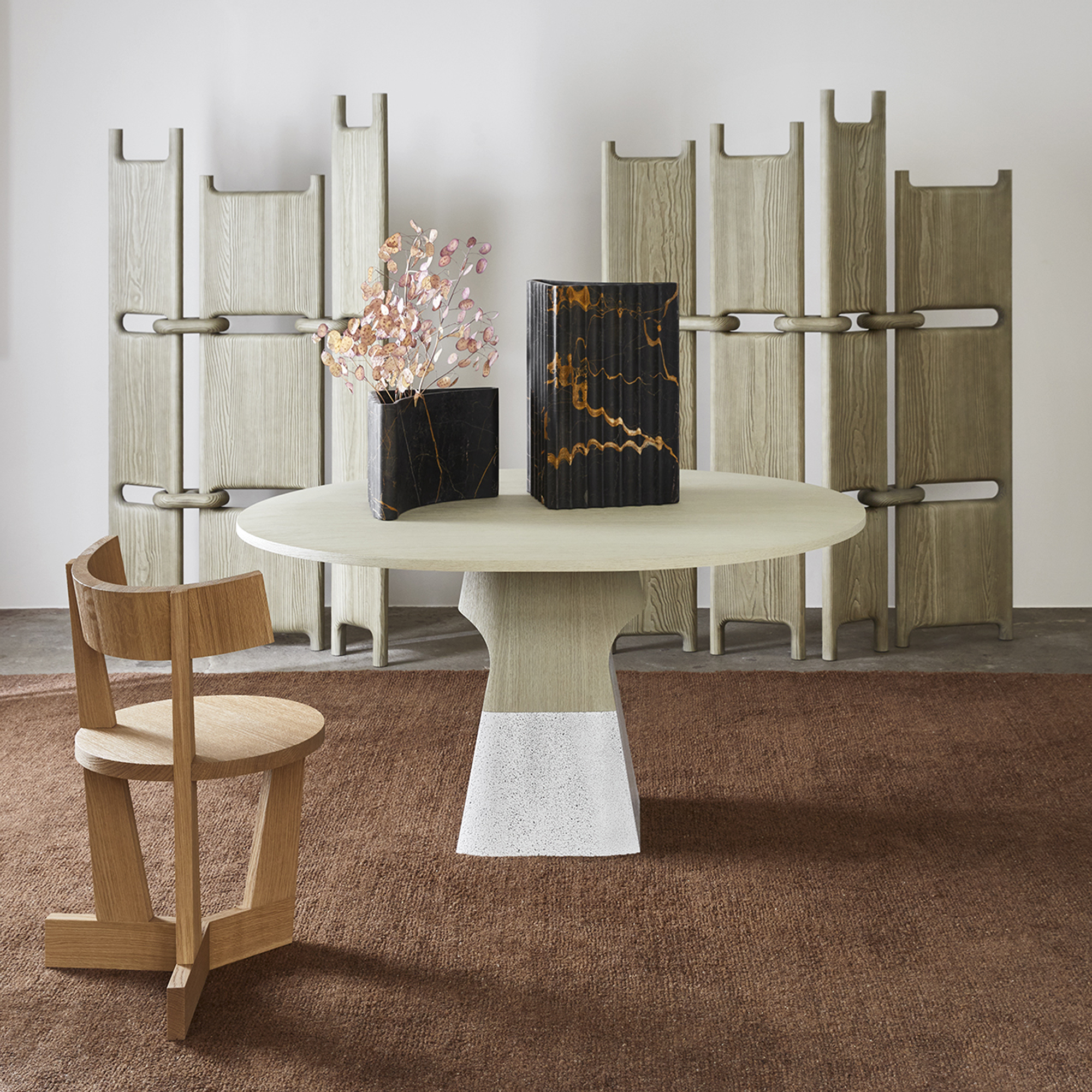 Delcourt-Collection-ISA-table-ENZ-chair