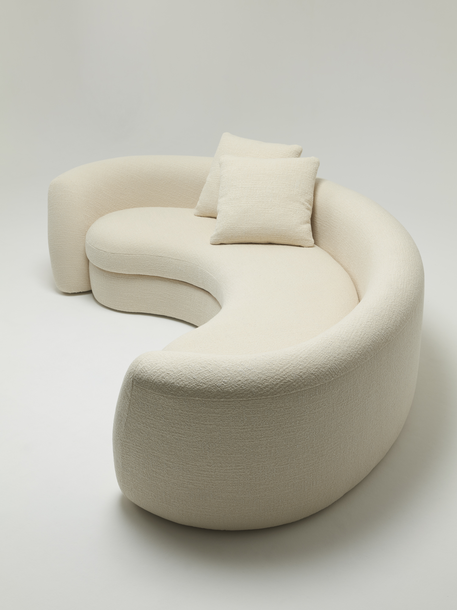 EN-Delcourt-Collection-SYD-sofa